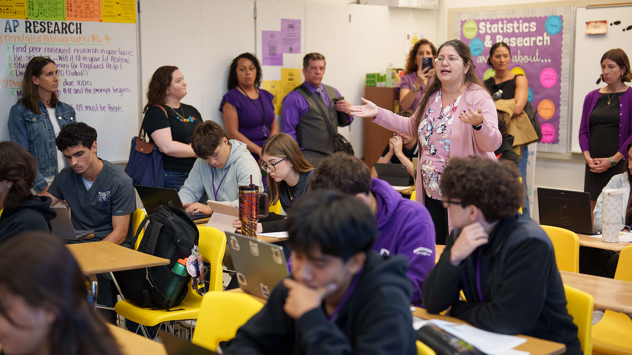 How teachers and students in Miami are using AI in the classroom
