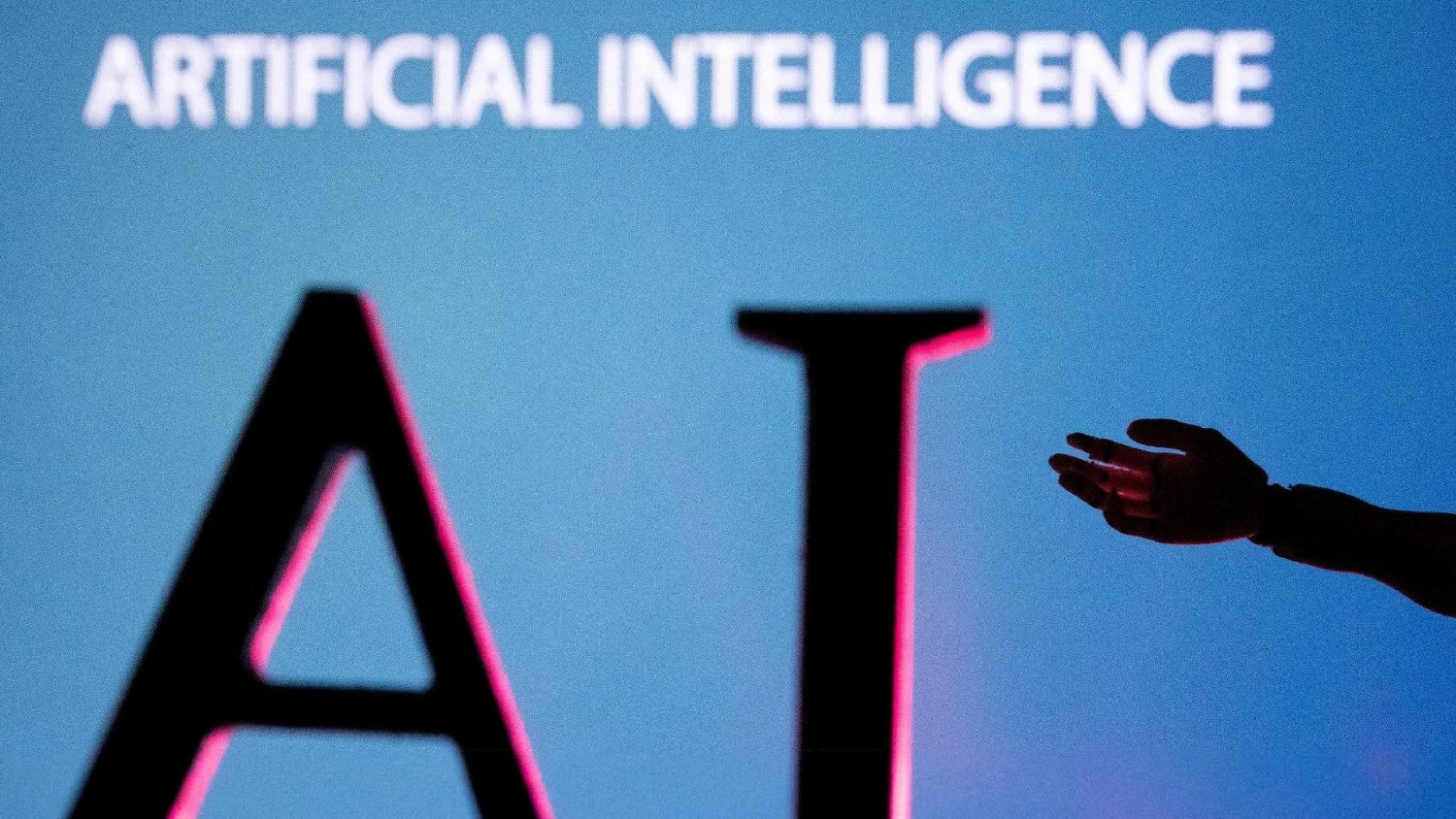Image for New Vatican document examines potential and risks of AI