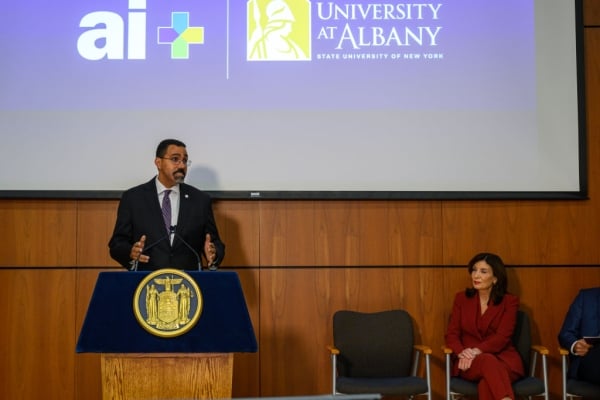 Image for SUNY adds AI education to its information literacy gen ed